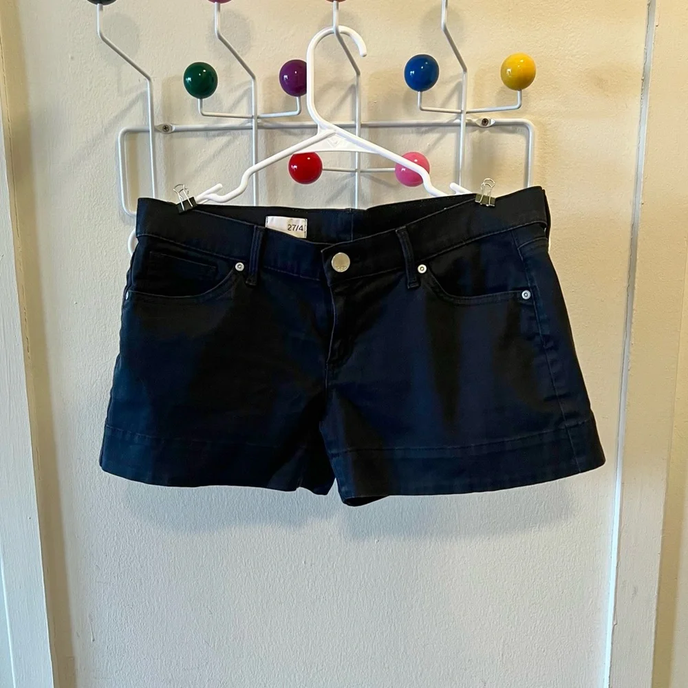 🌟HOST PICK!🌟 1969 x GAP 🖤 Premium Denim 3” Low Rise Shorts - Picture 1 of 3